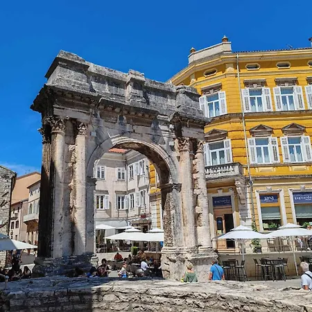 Apartmán Arena Parkside Pula